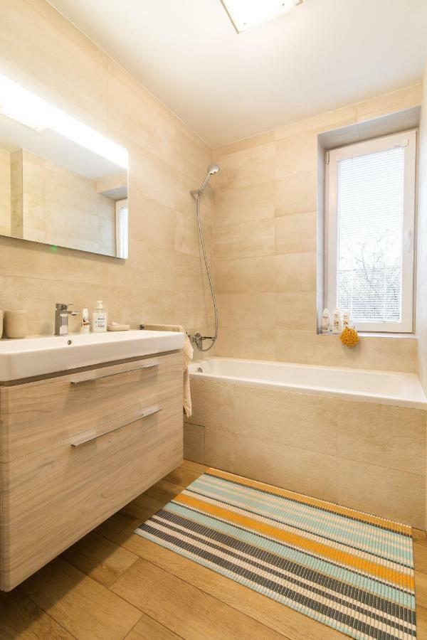 Newly Renovated, Full Equipped And Quiet Apartment Trnawa Zewnętrze zdjęcie